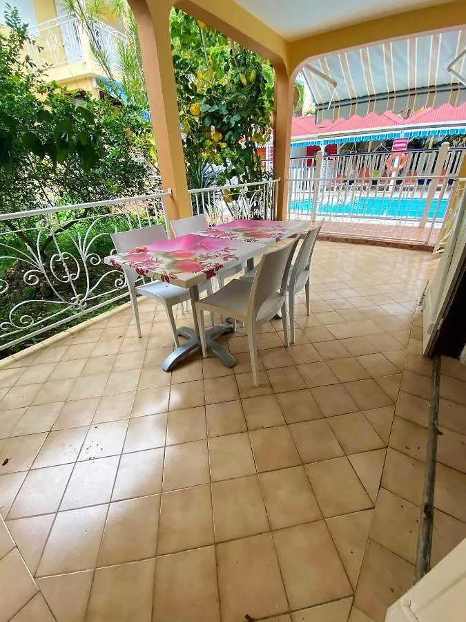 Charmant Appartement Avec Piscine Partagee A Pointe Noire 36M² 푸앵트-누아르